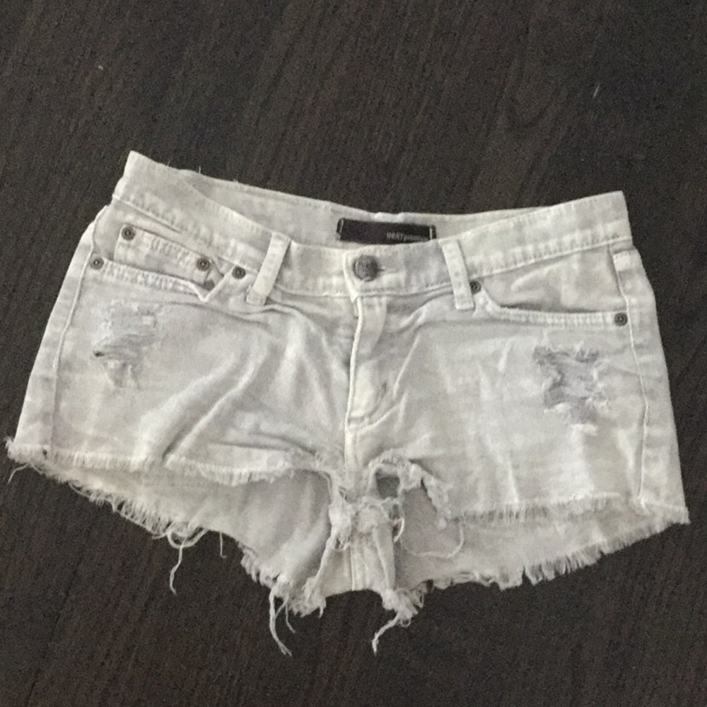 LF light gray denim shorts